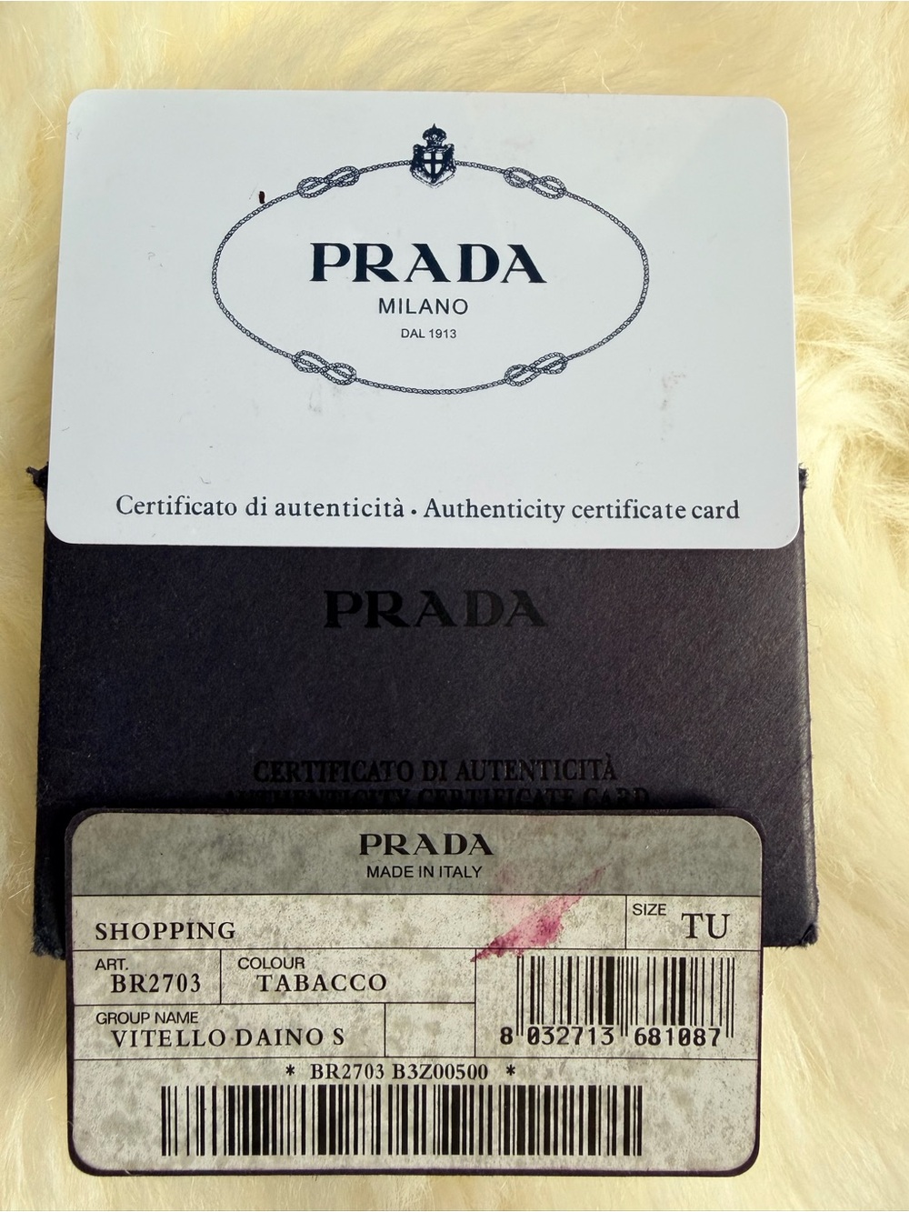 Gorgeous & Unique PRADA - Vitello Daino Buckle Tote Satchel w/authenticity cards - Picture 11 of 16